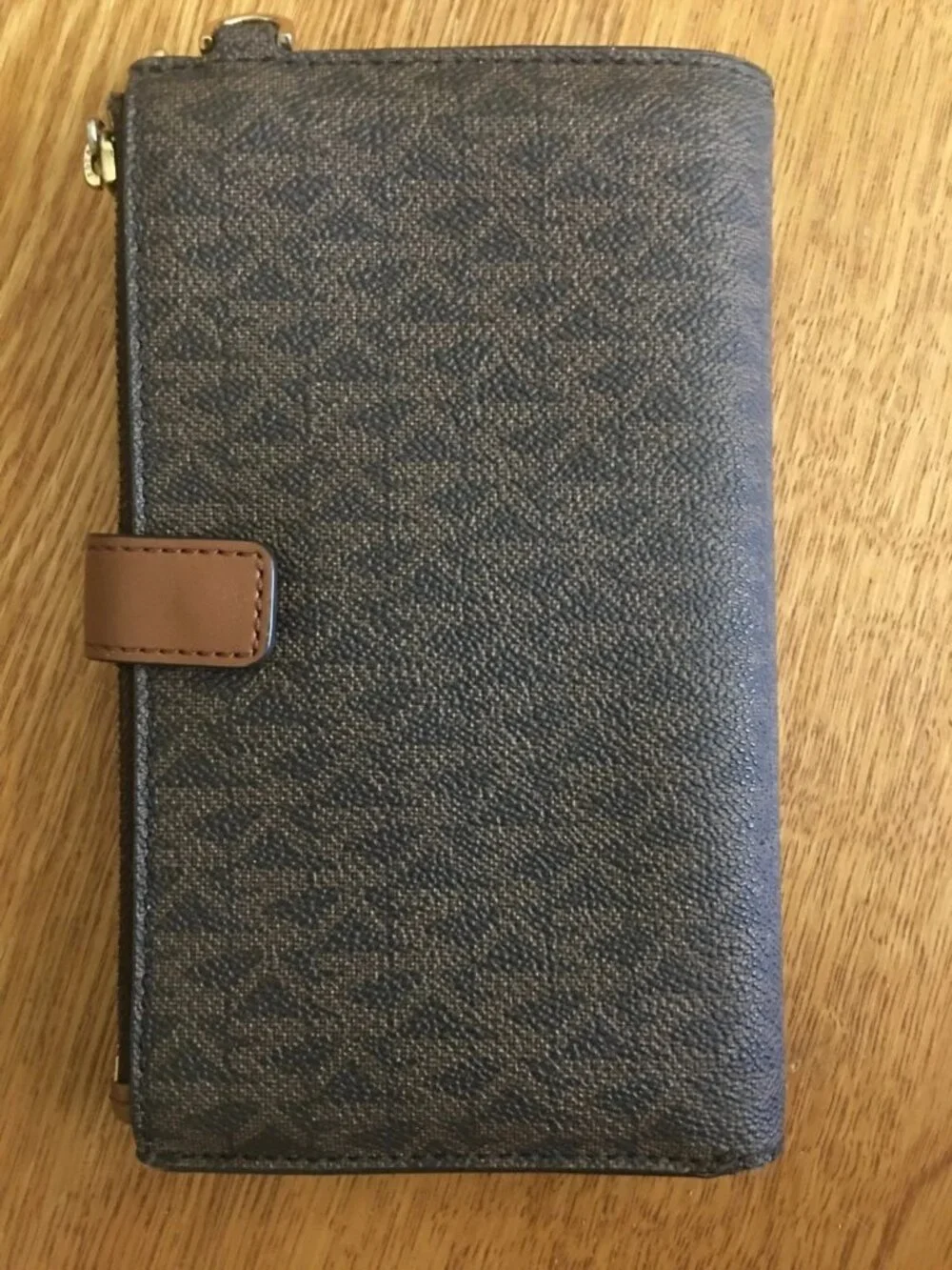 Michael Kors 35F8GTVW9B-847 Women's Jet Set Travel Multifunction Phone Case -...